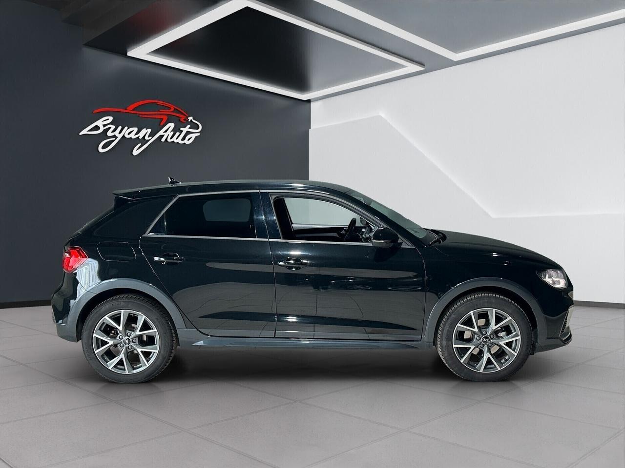 Audi A1 citycarver 30 TFSI S tronic Admired