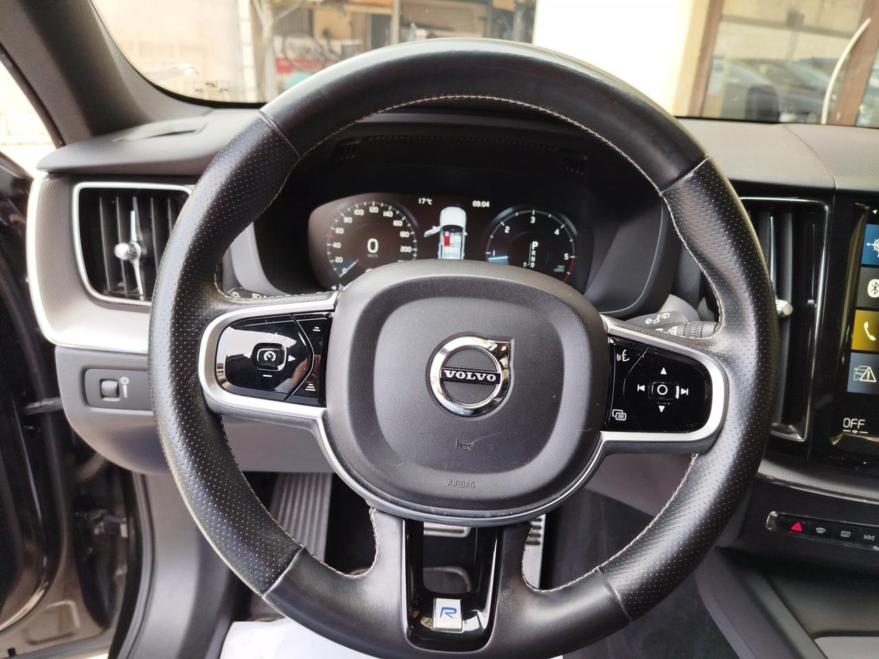 Volvo XC 60 XC60 D4 Geartronic R-design