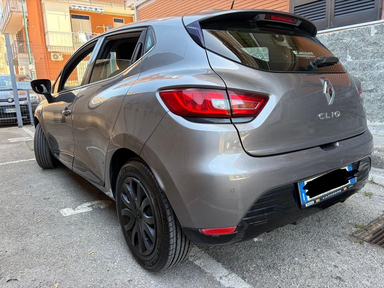 Renault Clio 1.2 75CV GPL 5 porte anno 2015