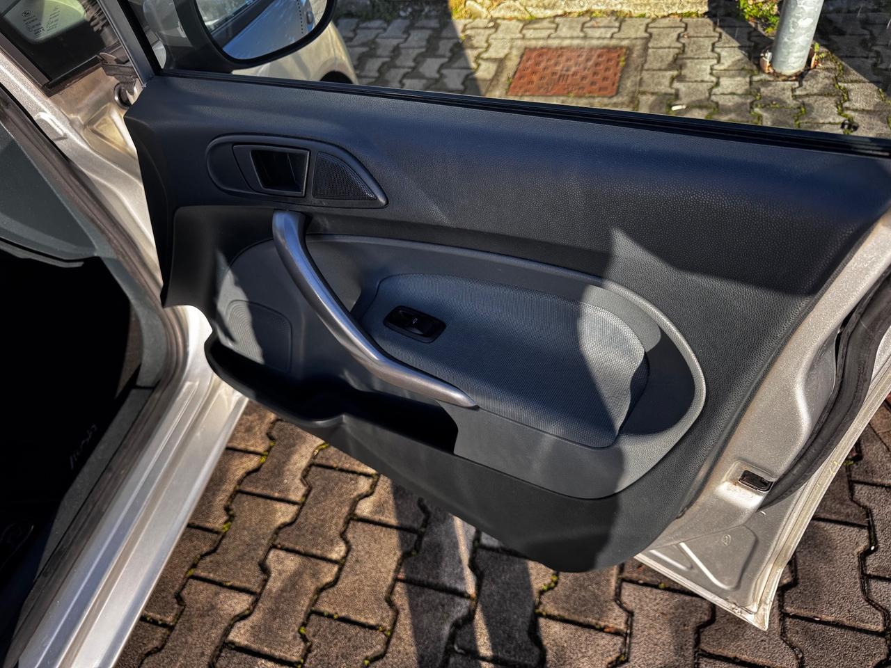 Ford Fiesta 1.2 60CV 5p. Tit. neopatentati