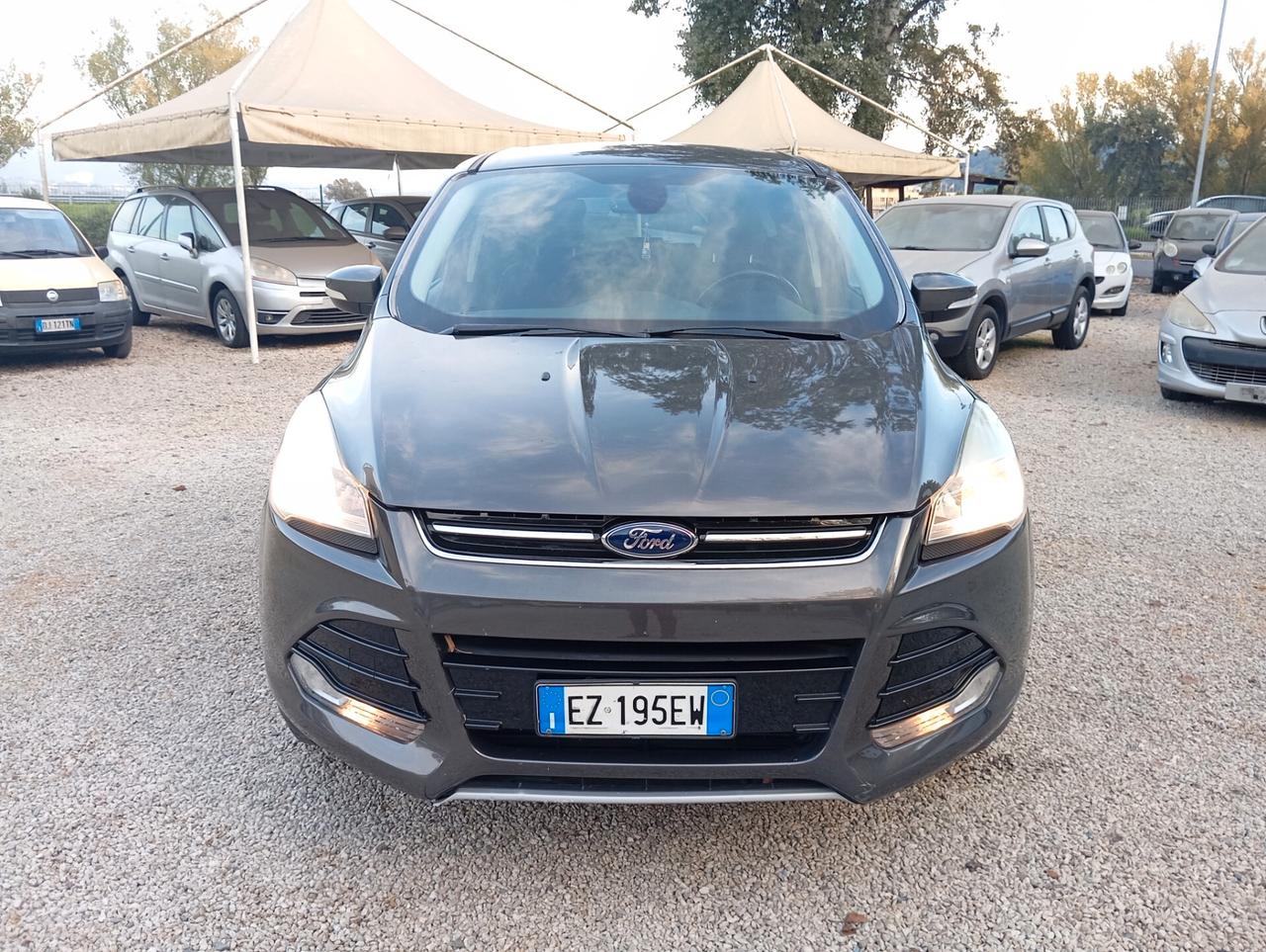 Ford Kuga 2.0 TDCI 150 CV S&S 4WD Powershift Titanium