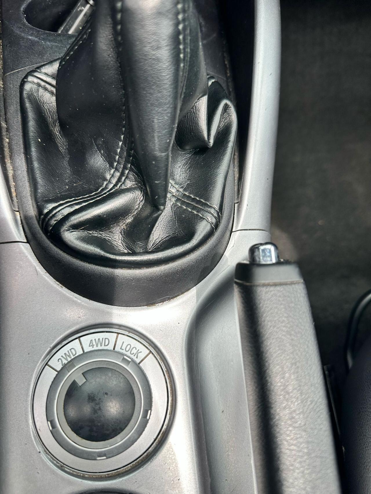Mitsubishi Outlander 2.2 DI-D DPF 7 posti