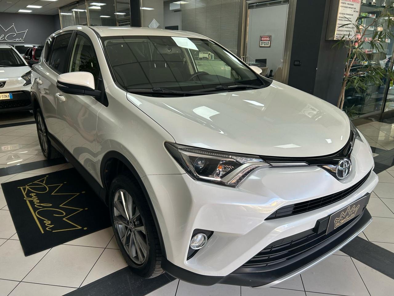 Toyota RAV 4 RAV4 2.0 D-4D 2WD Business