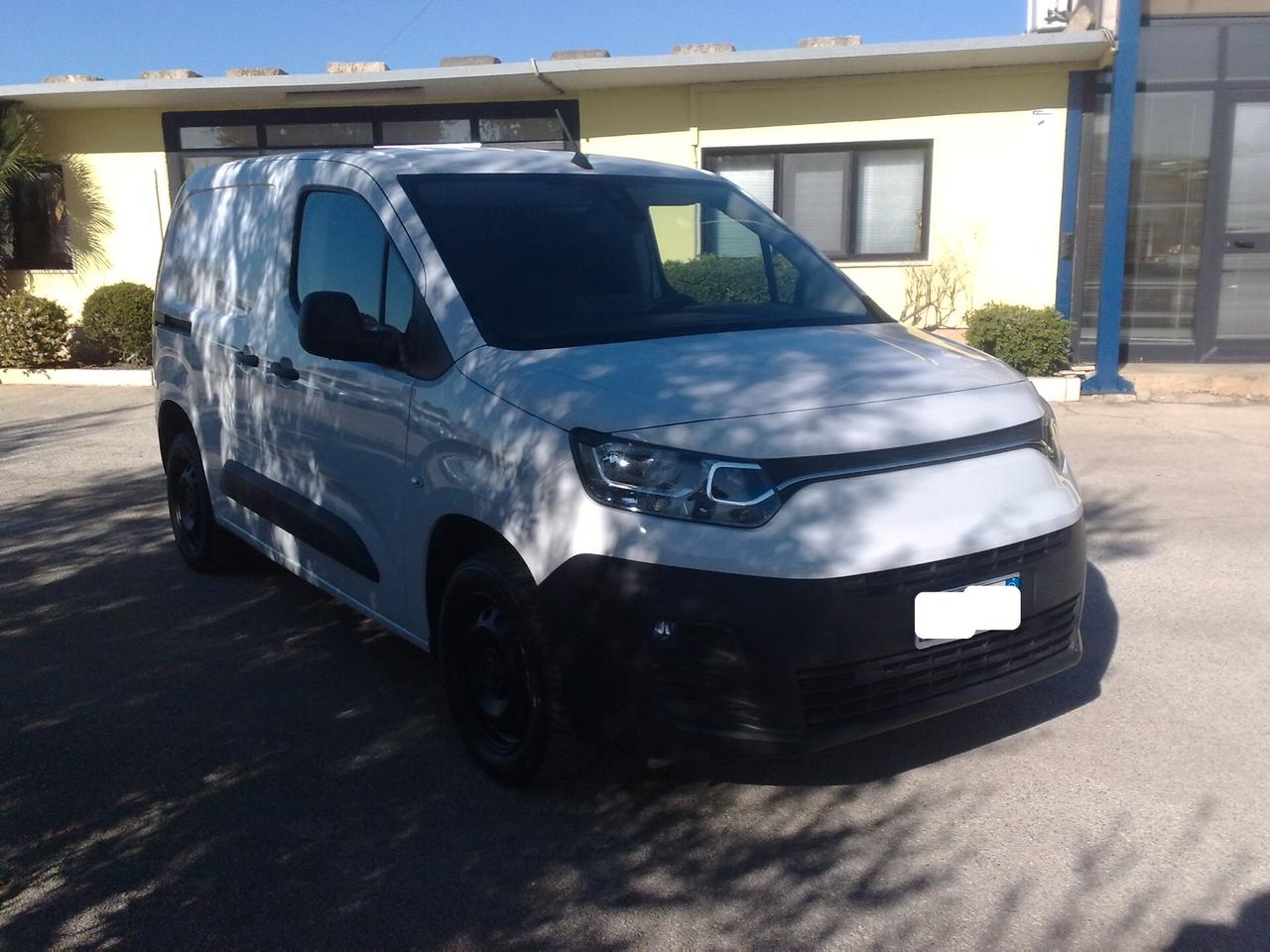 Fiat Doblo 1.5bhdi 130cv 3 POSTI - 2023