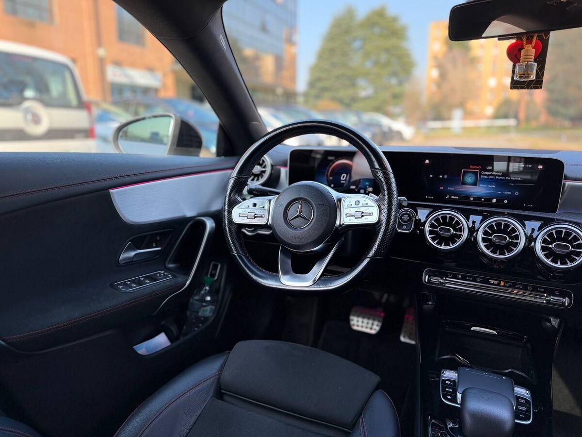 Mercedes Classe CLA 200 d Premium auto