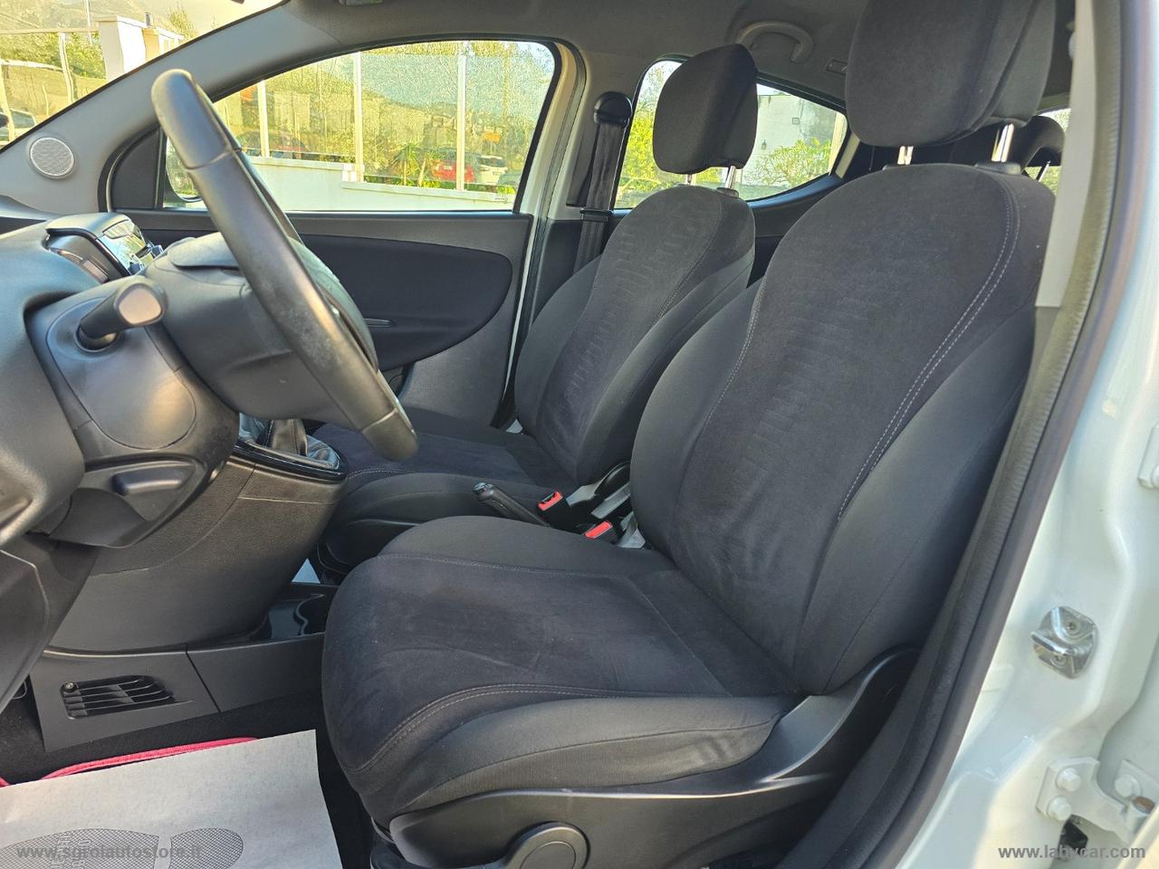 LANCIA Ypsilon 1.3 MJT 95 CV 5p. S&S Gold