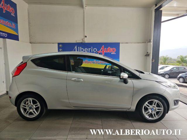 FORD Fiesta 1.5 TDCi 75CV 3 porte Titanium
