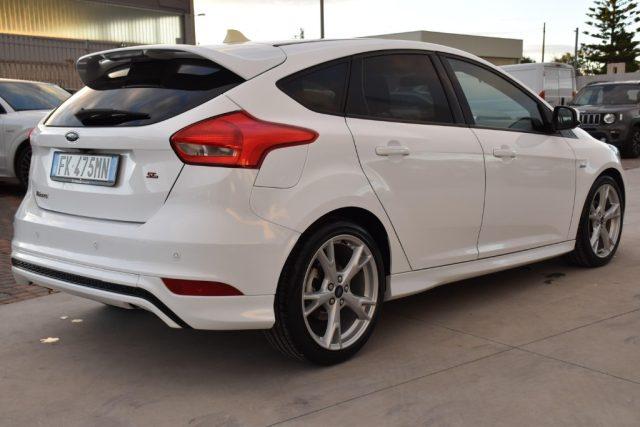FORD Focus 1.0 EcoBoost 125 CV Start&Stop ST Line