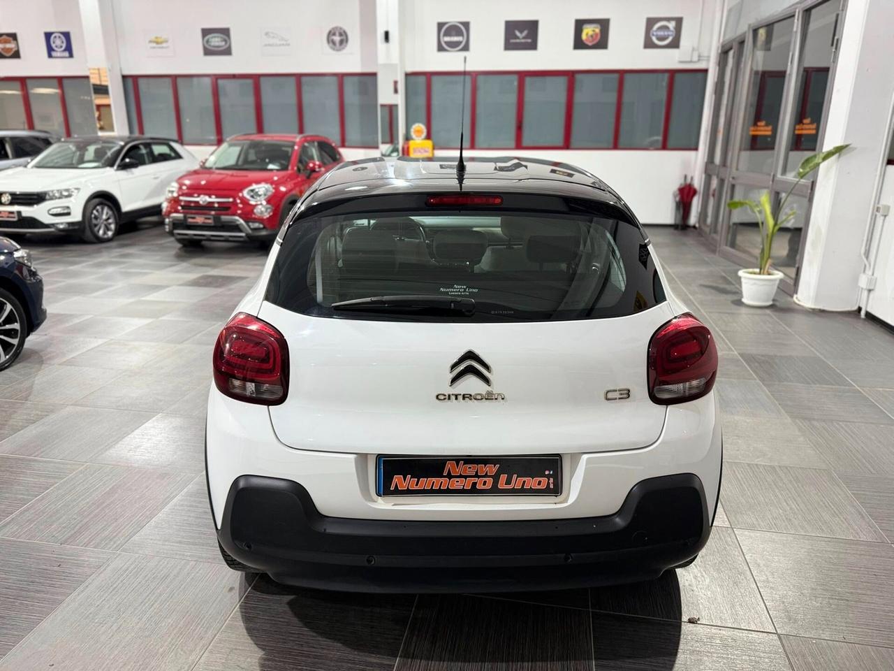 Citroen C3 PureTech Benzina 82cv Shine 2016