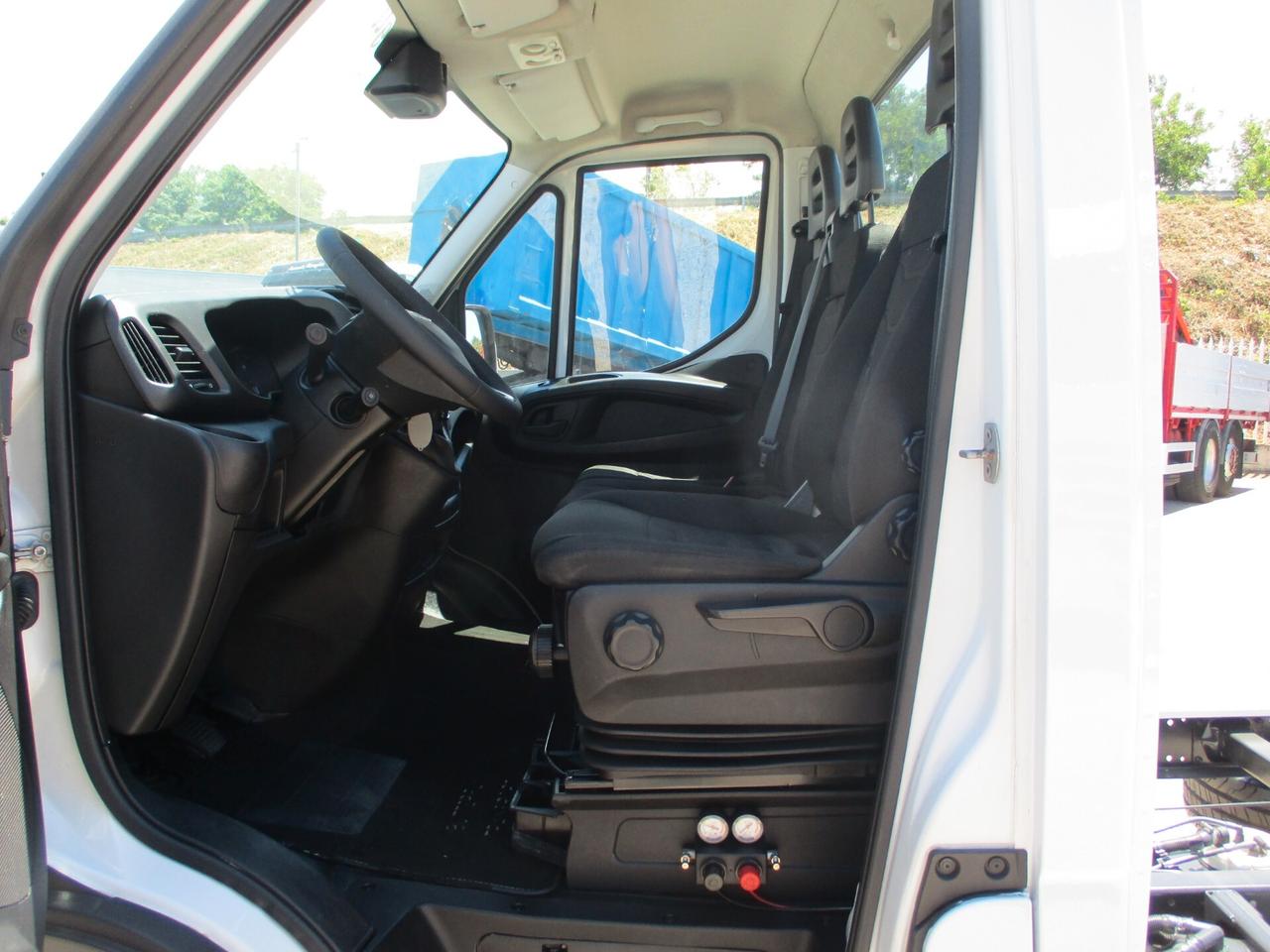 Iveco Daily 35S15 2.3 150CV E5 TELAIO P. 3750 **PERFETTISSIMO*