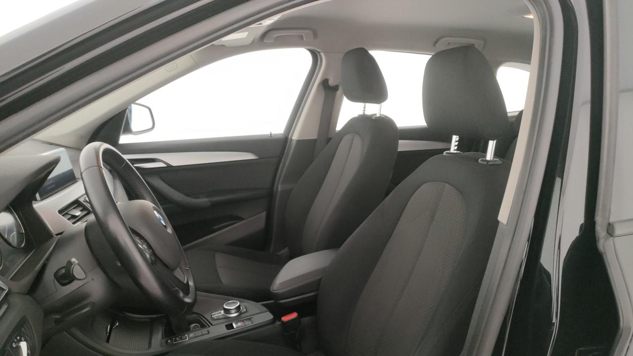 BMW X1 F48 2019 - X1 sdrive18d Advantage