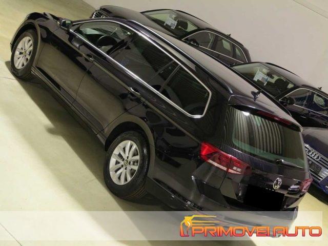 VOLKSWAGEN Passat Variant 1.5 TSI ACT Business