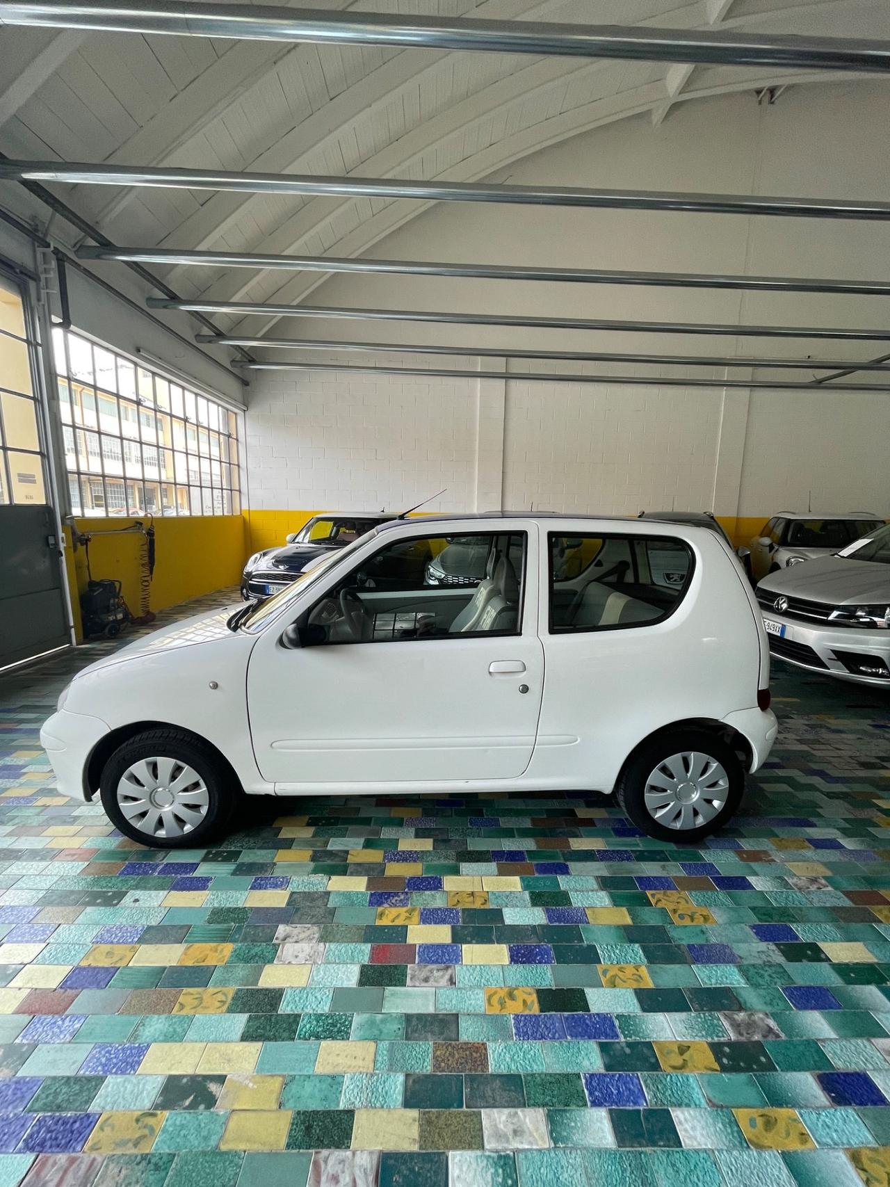 Fiat 600 1.1 Active