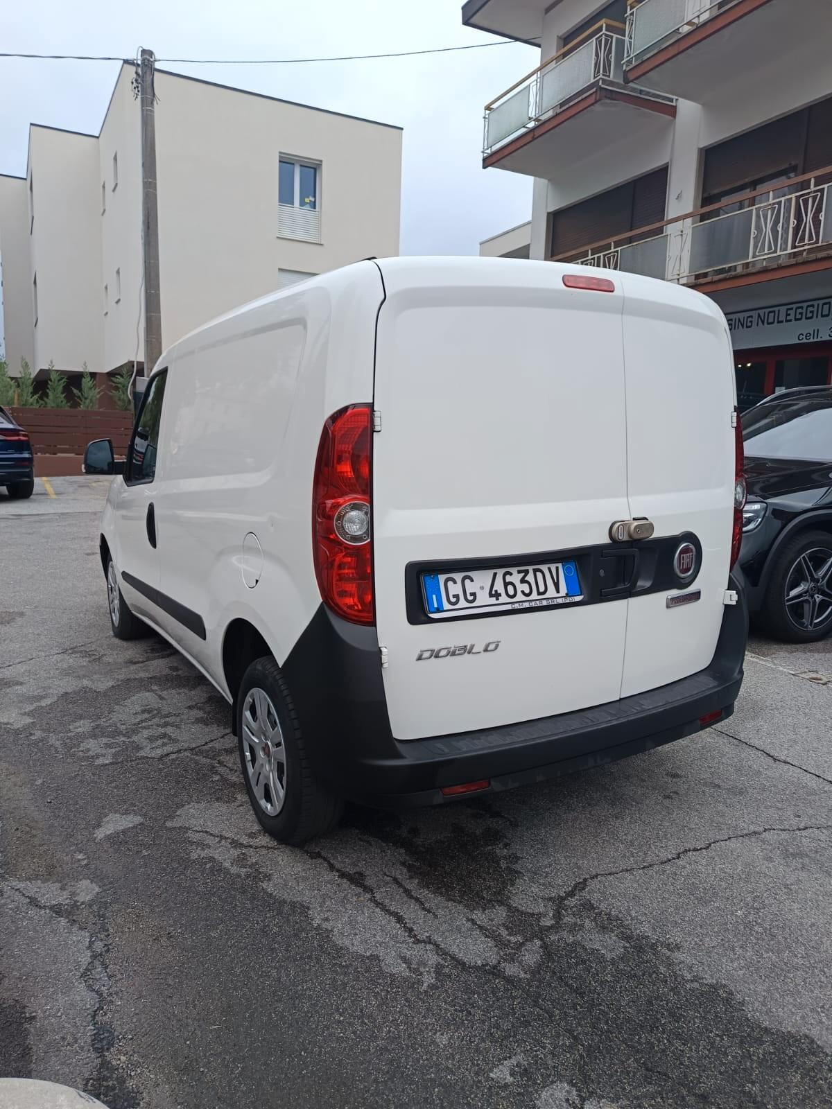 Fiat Doblo cargo 1.6 mjt 105cv CH1