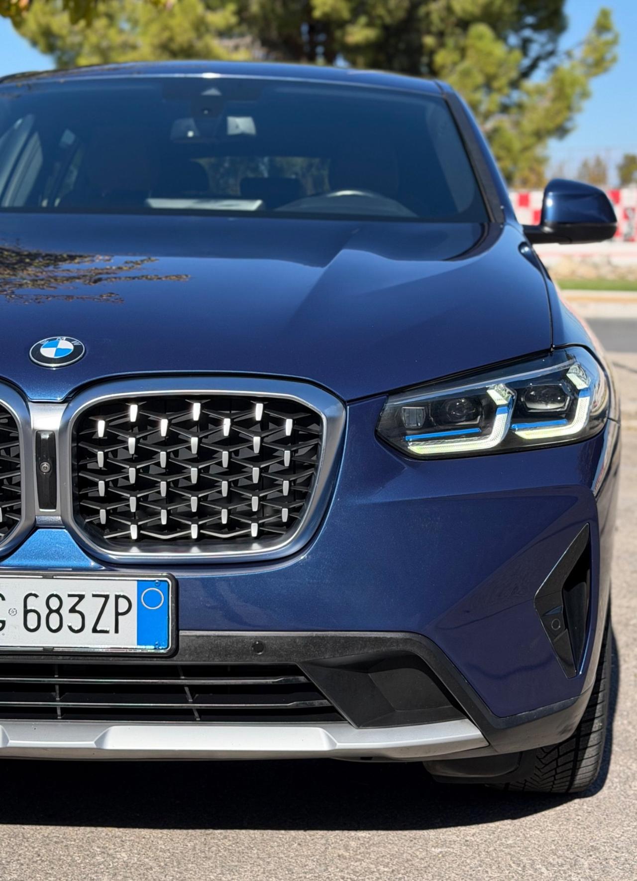 Bmw X4 xdrive 30d mhev 249CV FARI LASER-PELLE