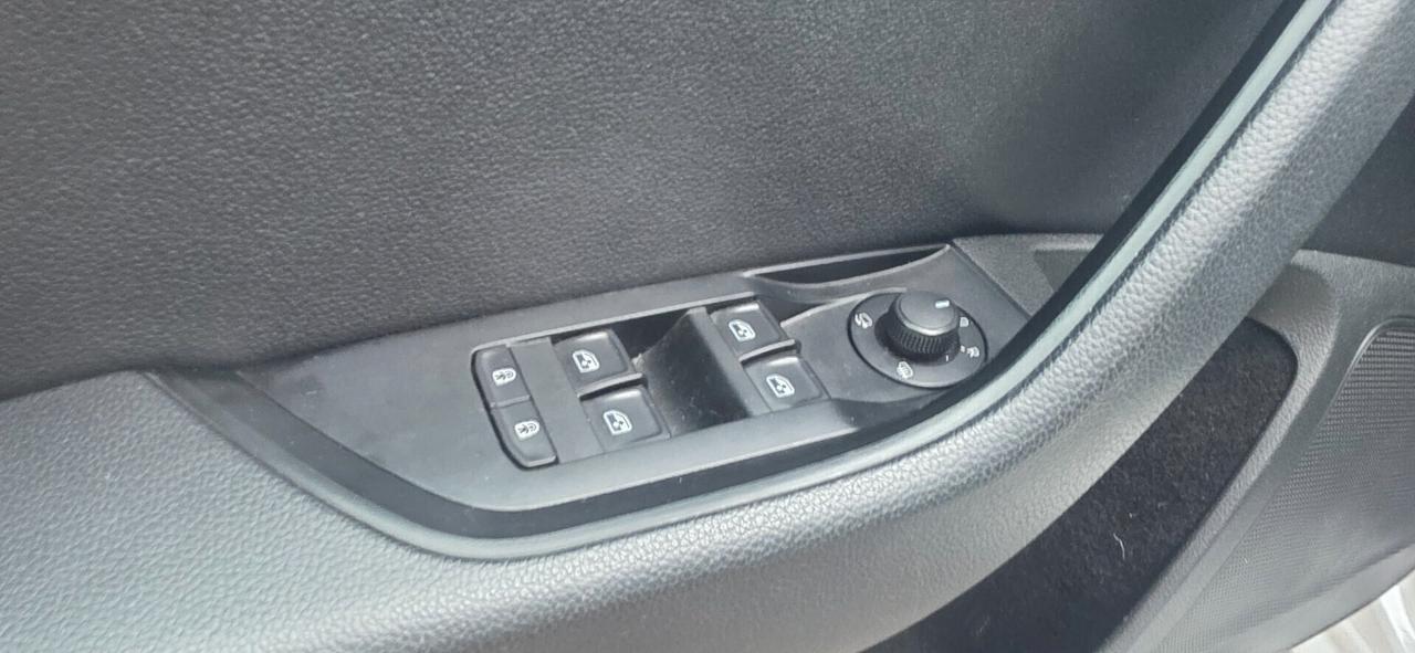 Skoda Superb 1.6 TDI DSG Wagon Ambition