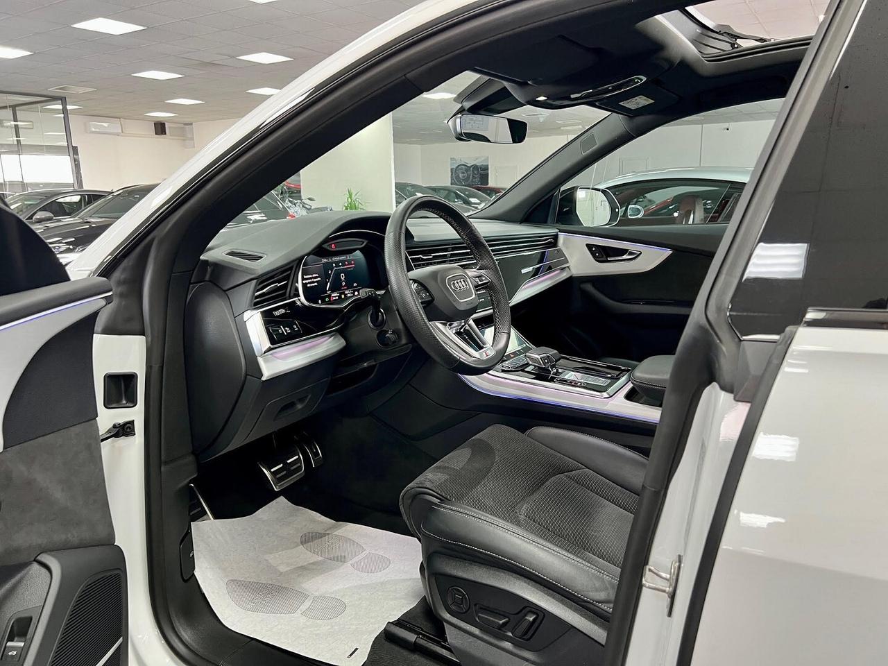 Audi Q8 Q8 50 3.0 quattro tiptronic S line mhev
