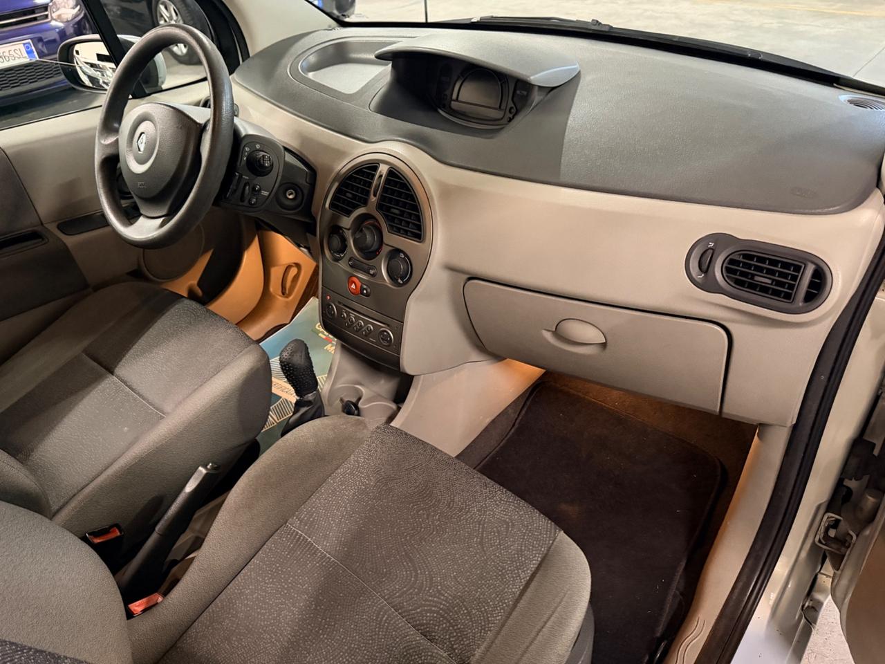 Renault Modus 1.2 16V Luxe Privilège