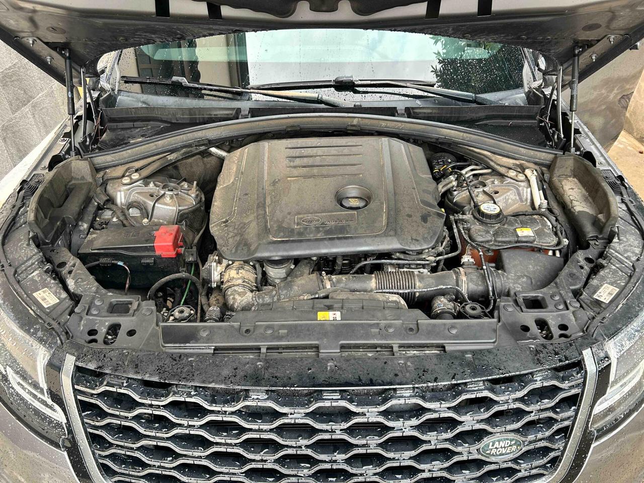 Land Rover Range Velar 2.0D I4 180 CV R-Dynamic S