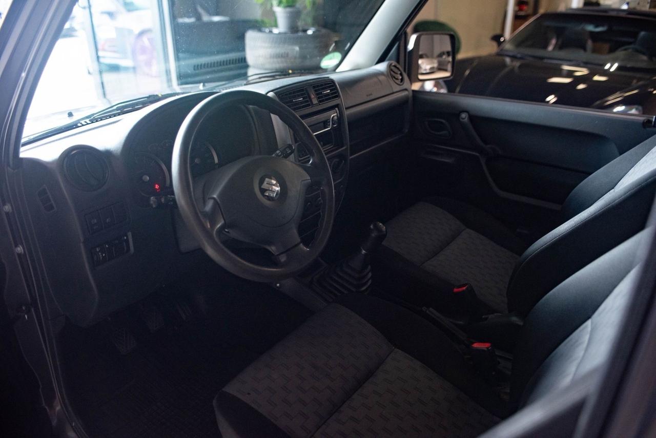 Suzuki Jimny 1.3i 16V cat 4WD JLX