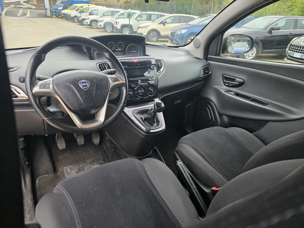 Lancia Ypsilon 1.3 MJT 16V 95 CV 5 porte S&S Gold