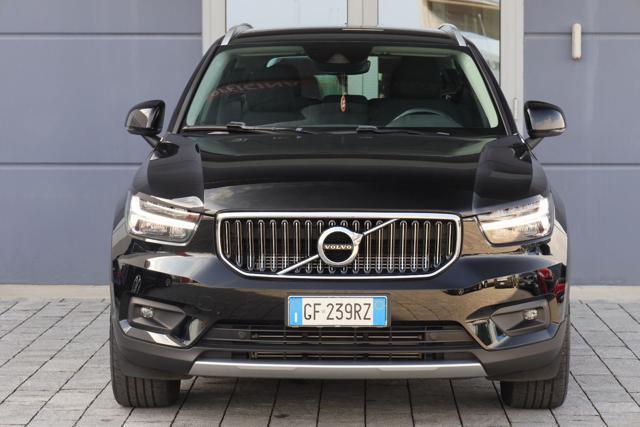 VOLVO XC40 T4 Recharge Plug-in Hybrid Inscription Expression