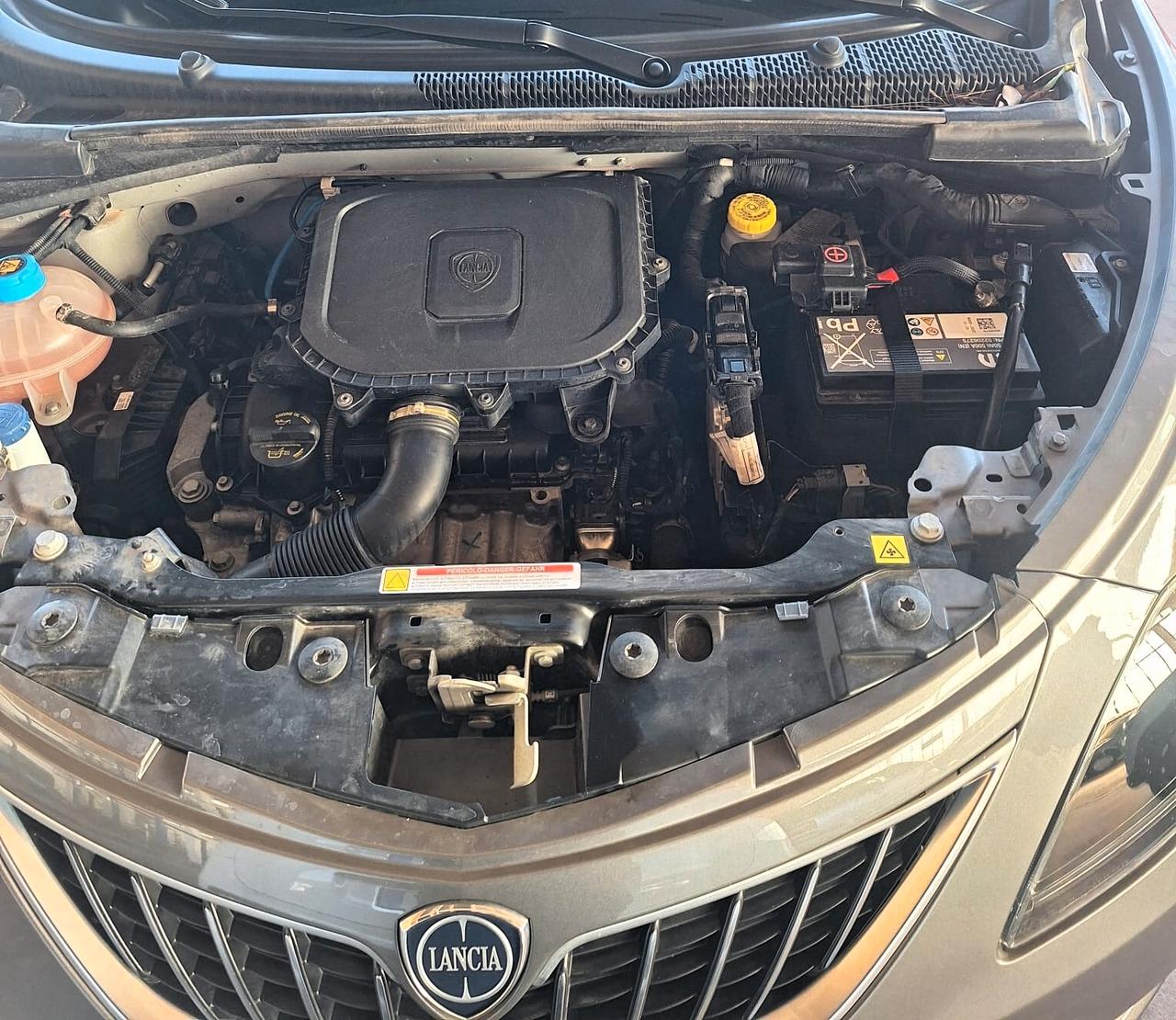 Lancia Ypsilon 1.0 FireFly 5 porte S&S Hybrid Gold Plus n101164