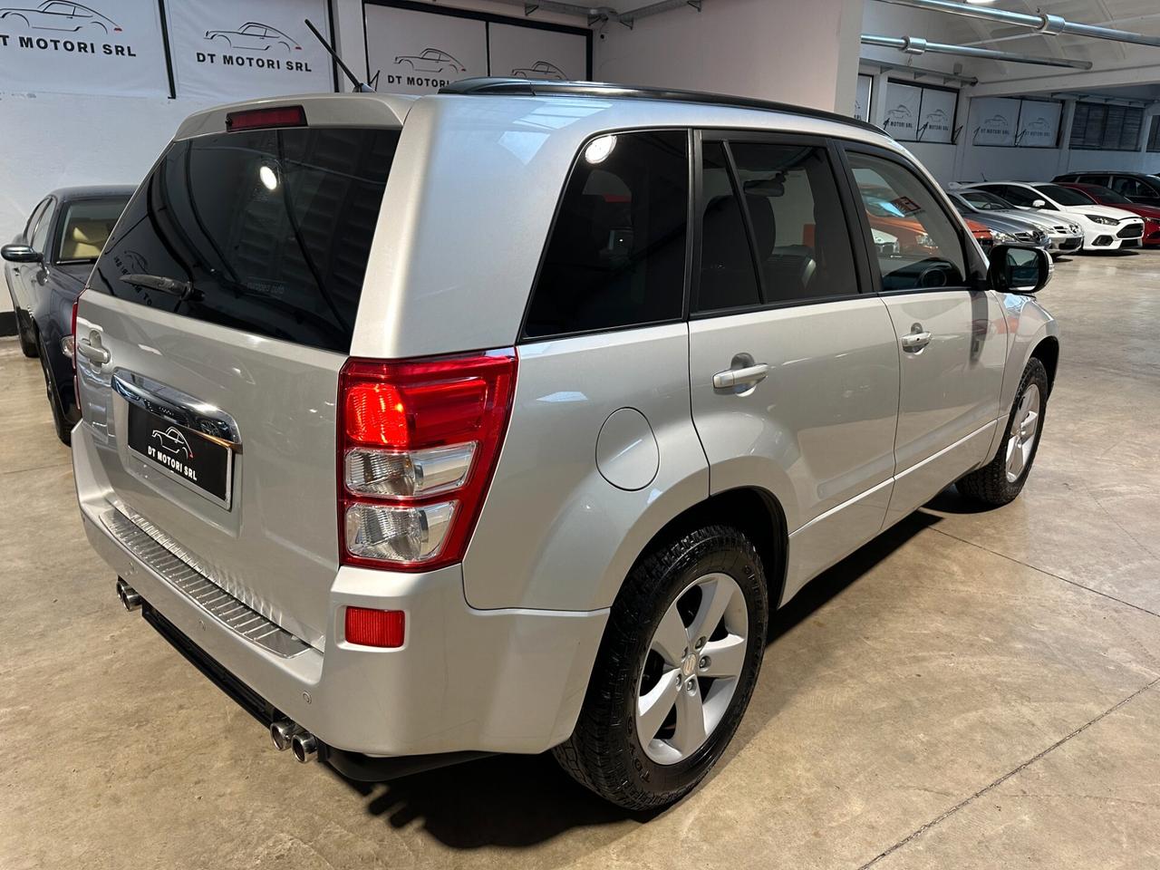 Suzuki Grand Vitara 2.4 5 porte AUTOMATICA - RIDOTTE BLOCCO DIFF.