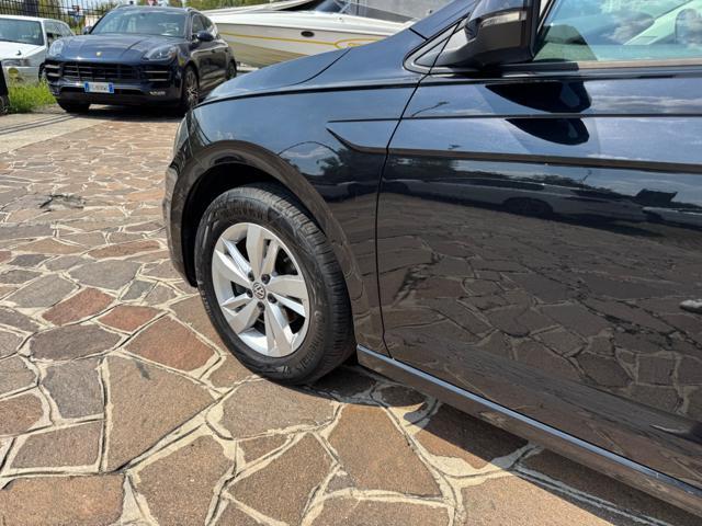 VOLKSWAGEN Polo DSG NEOPATENTATO SENSORI 360 APPLE ED ANDROID AUTO