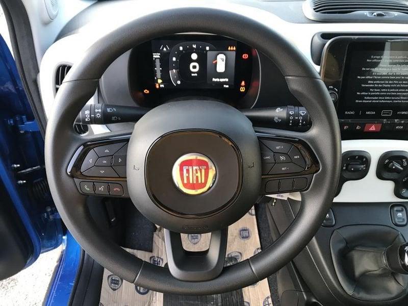 FIAT Panda Pandina 1.0 65cv Hybrid Cross 5 POSTI + SENS. PARK
