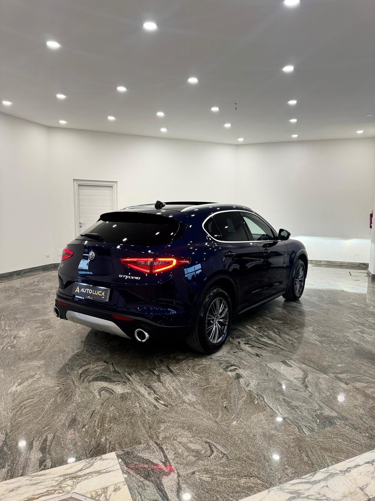 Alfa Romeo Stelvio 2.2 Turbodiesel 190 CV