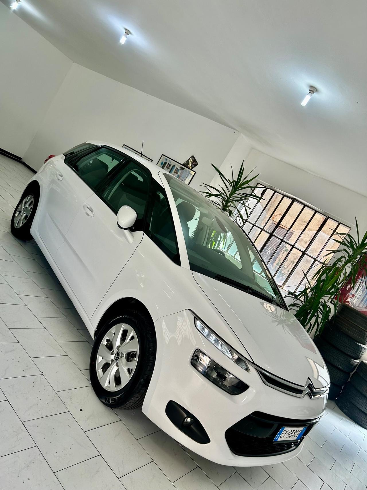Citroen C4 1.6 e-HDi 115 Exclusive