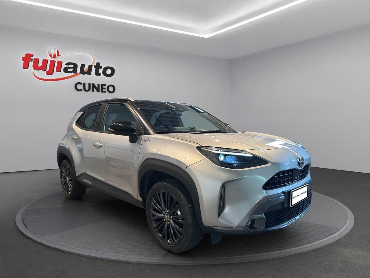 Toyota Yaris Cross 1.5h Adventure fwd 116cv e-cvt
