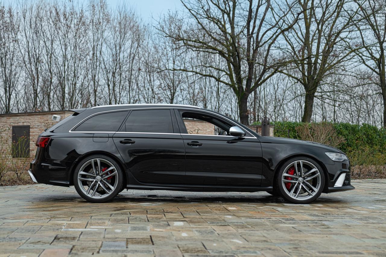 Audi RS6 AVANT - RDS01805