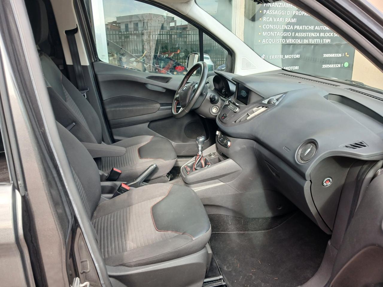 Ford Tourneo Courier 1.0 EcoBoost 100 CV Sport