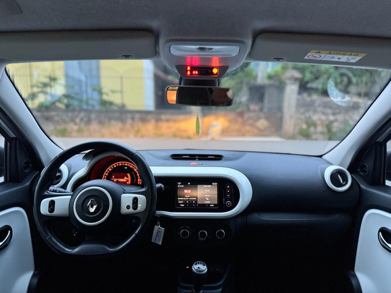 Renault Twingo SCe 65 CV Duel