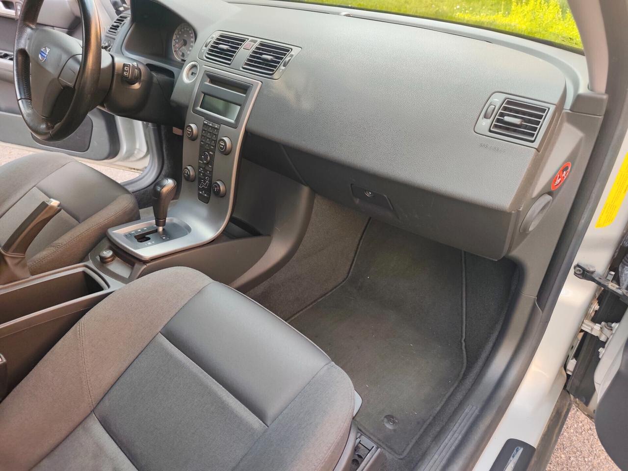 Volvo V50 2.4i 20V automatica 170 cv