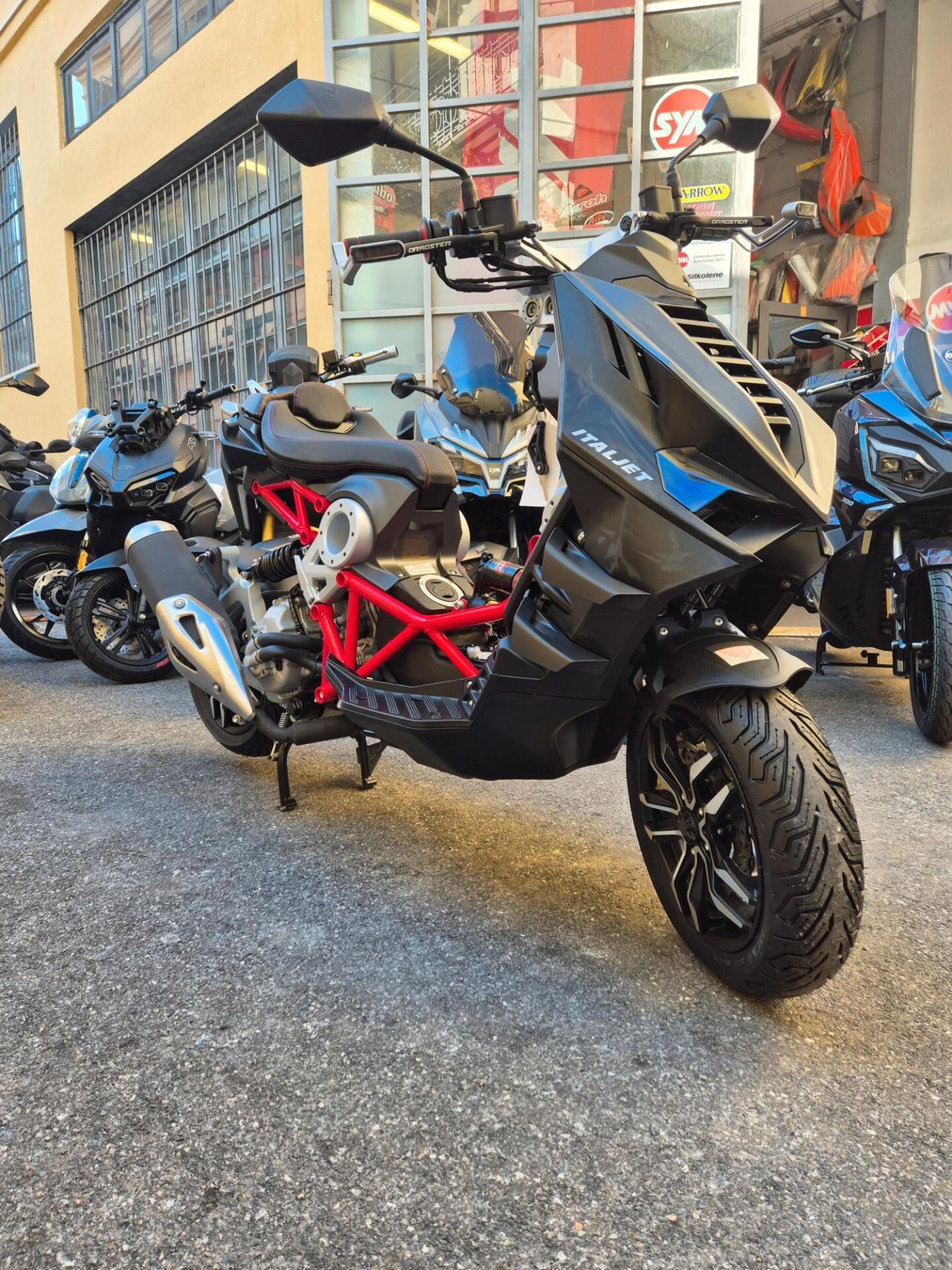 Italjet Dragster 300 ABS