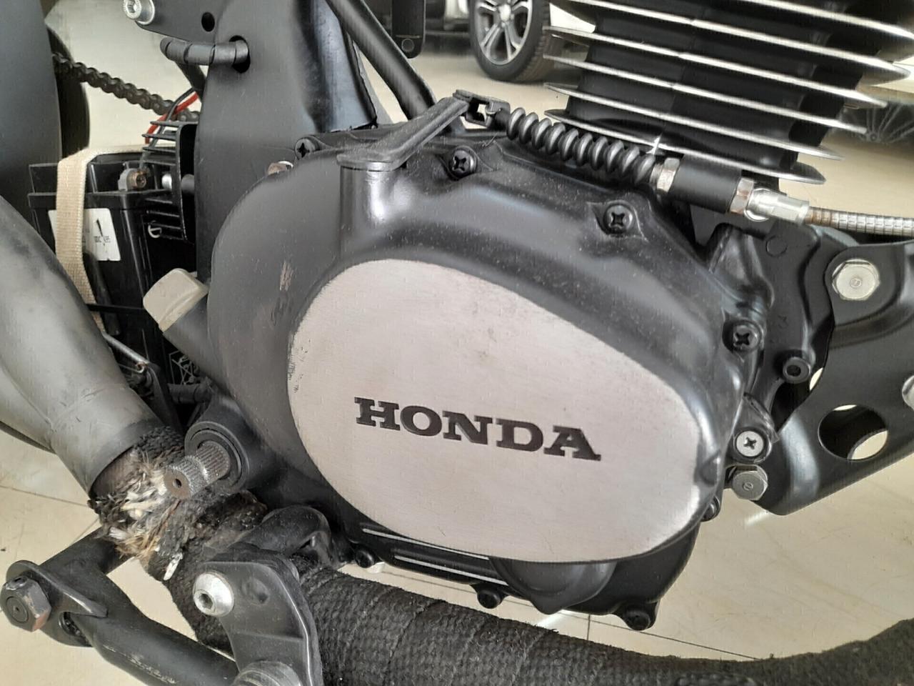 Honda CN 125 TRENTENNALE