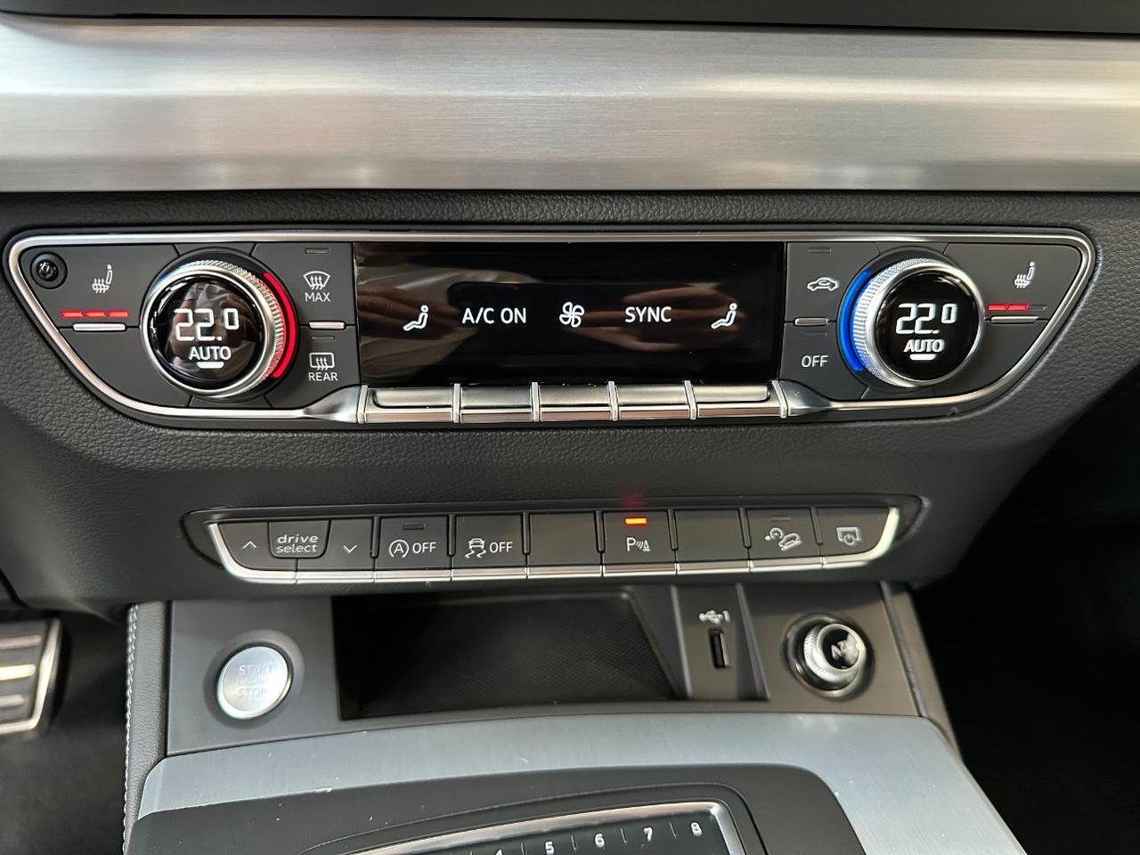 Audi Q5 40 2.0 tdi quattro S line s-tronic-Matrix-19"-Tetto-Virtual