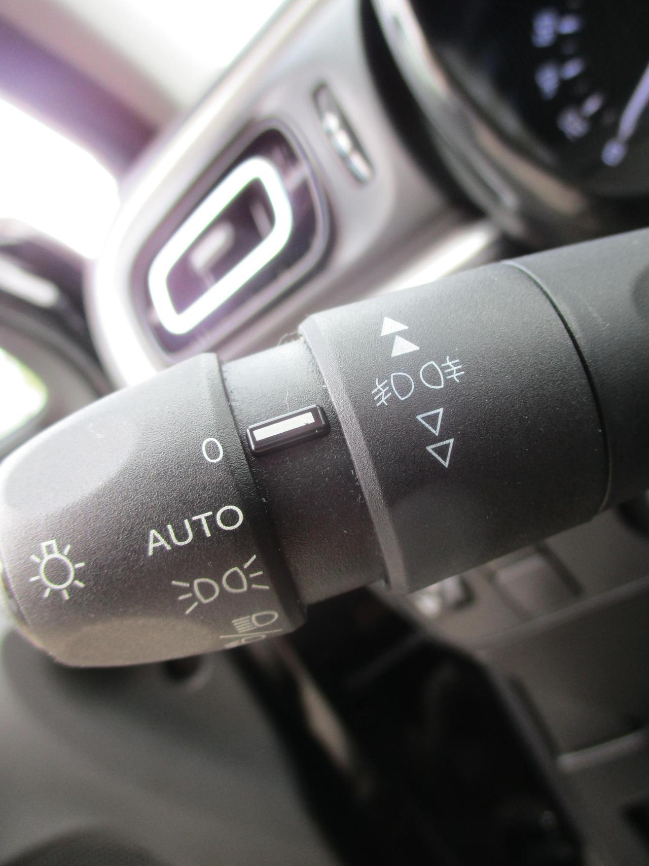 CITROEN C3 1.2 puretech C- Series 83cv