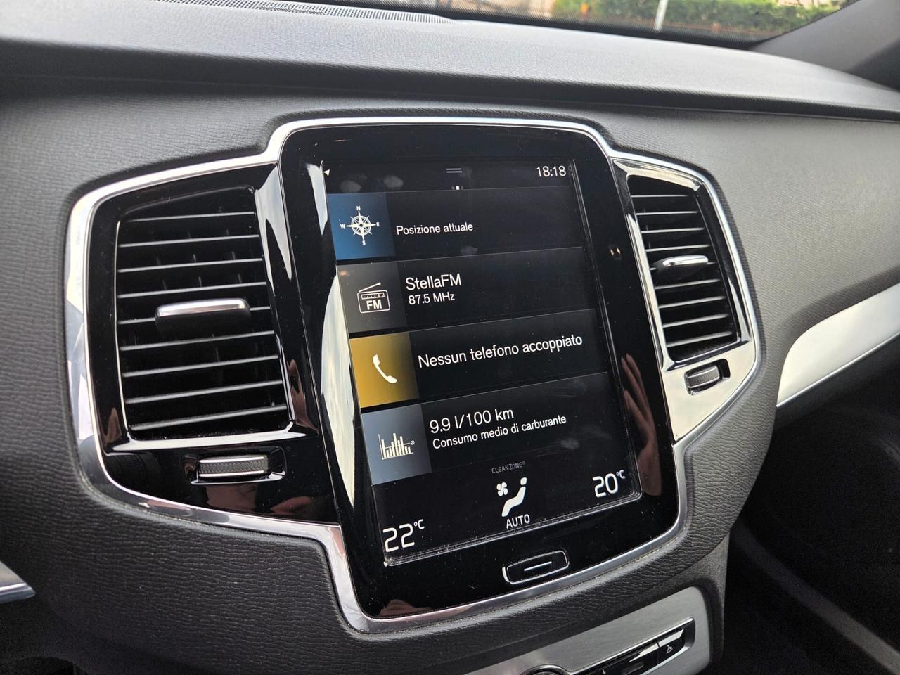 Volvo XC 90 XC90 D5 AWD Geartronic 7 posti Momentum