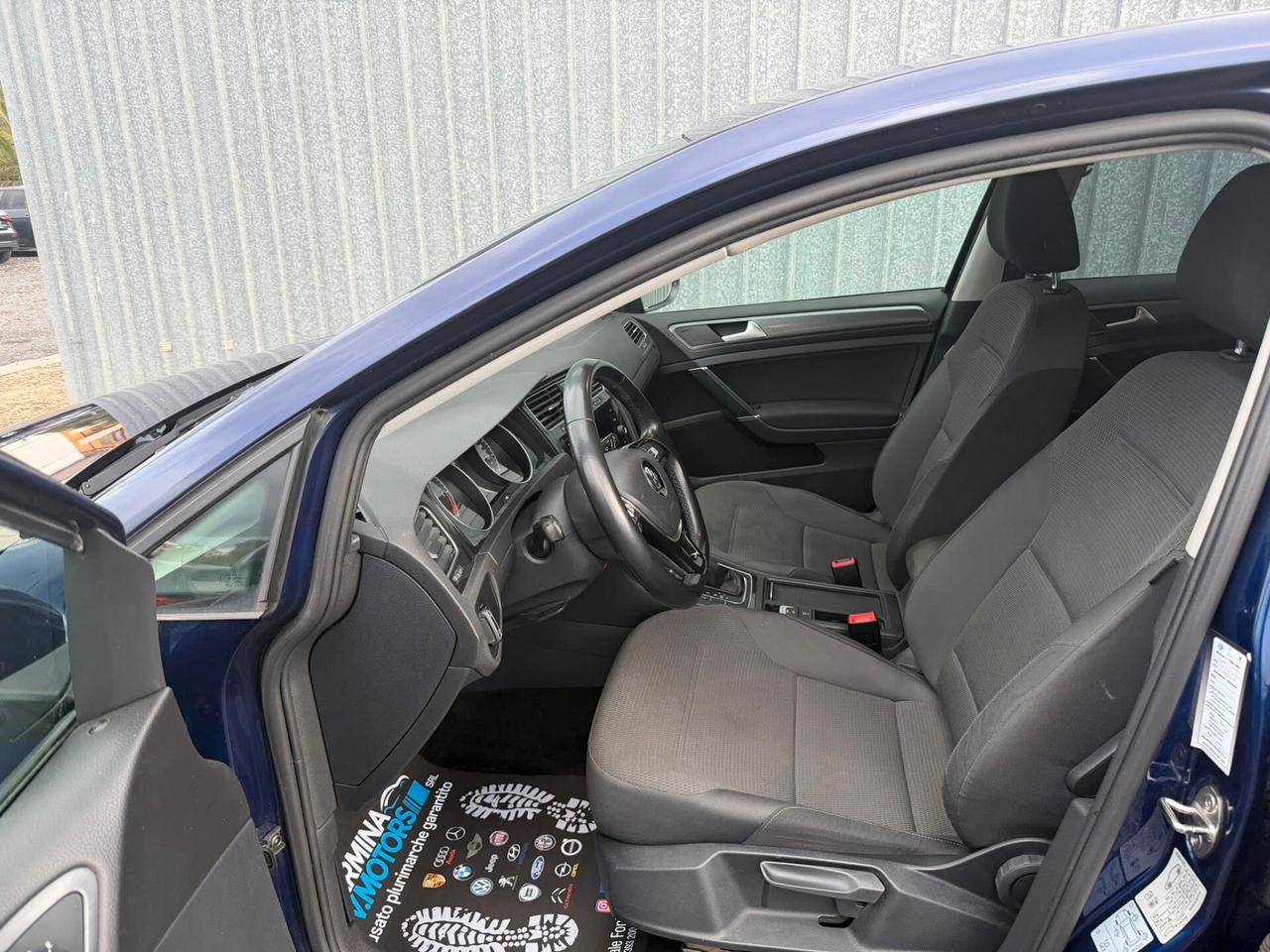 Volkswagen Golf 7.5 DSG7 150CV