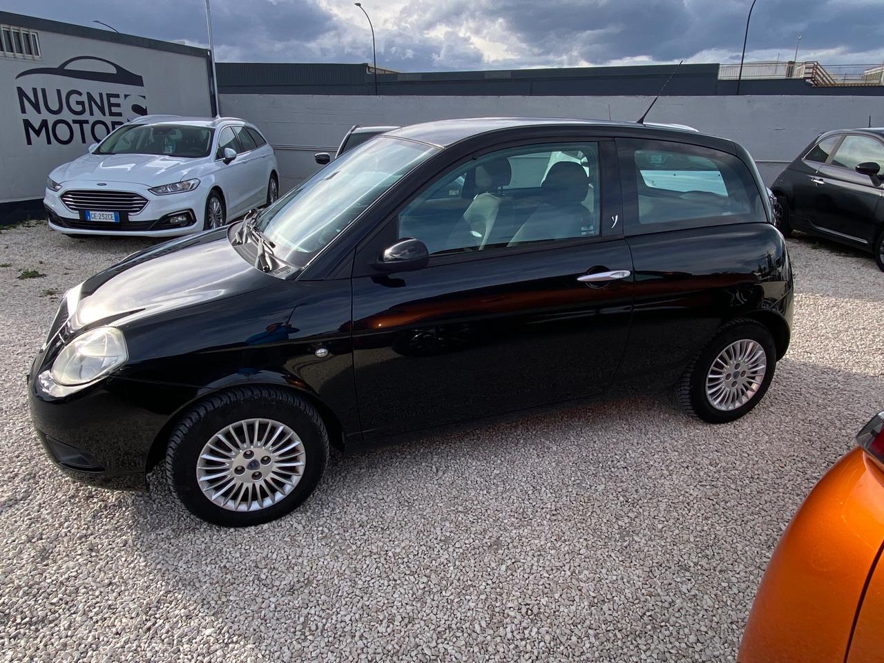 Lancia Ypsilon 1.2 Oro Giallo UNICO PROPIETARIO NEOPATENTATI