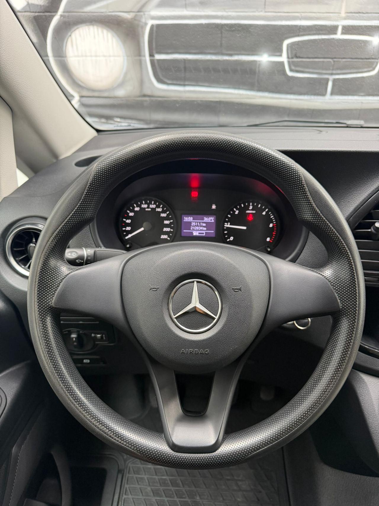 Mercedes-benz Vito Mercedes 110 CDI Compact