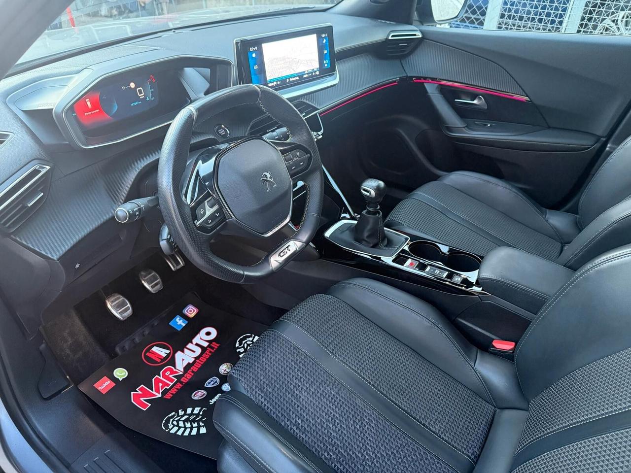 Peugeot 2008 BlueHDi 100 S&S GT Line