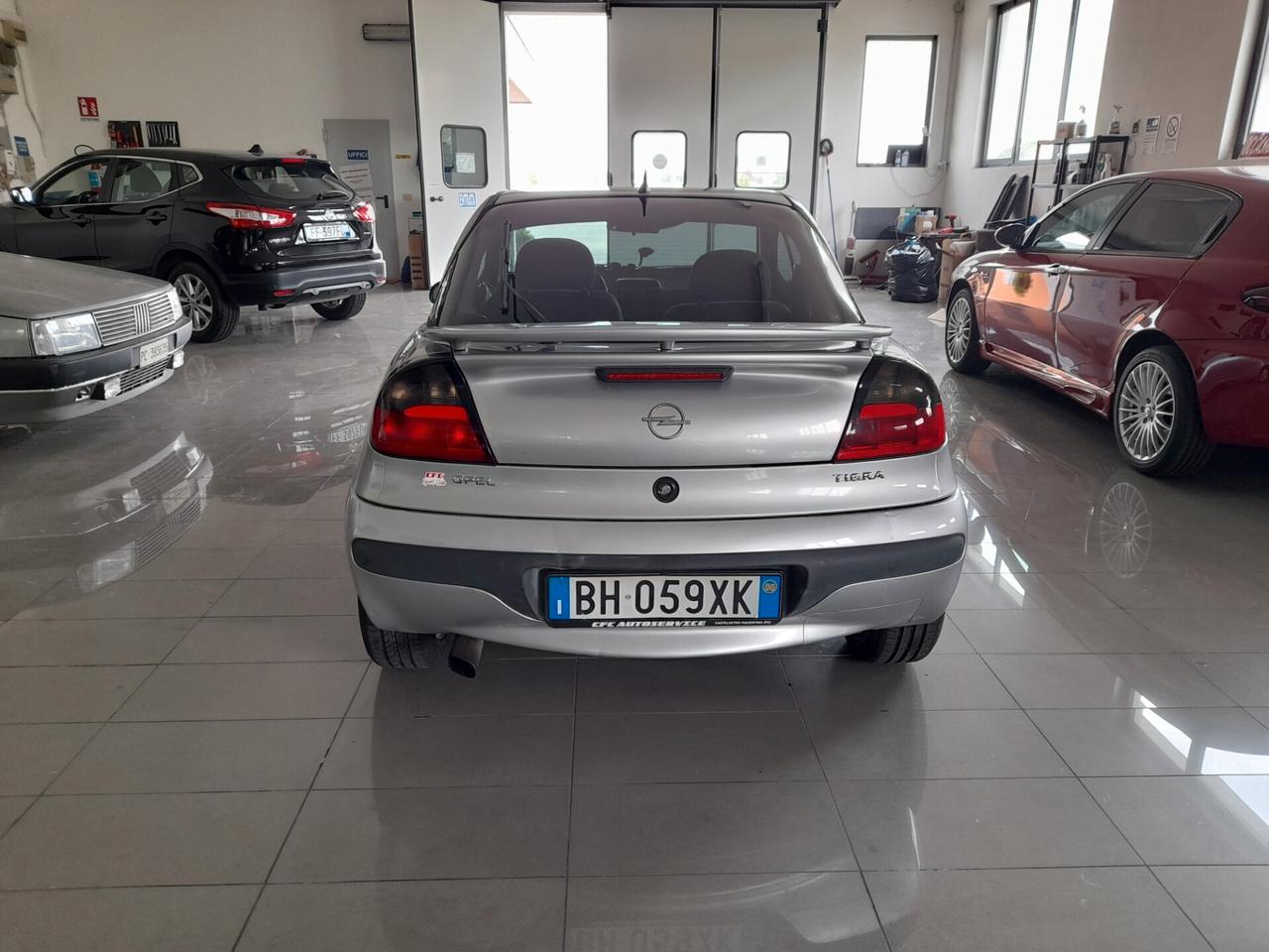 Opel Tigra 1.4i 16V cat