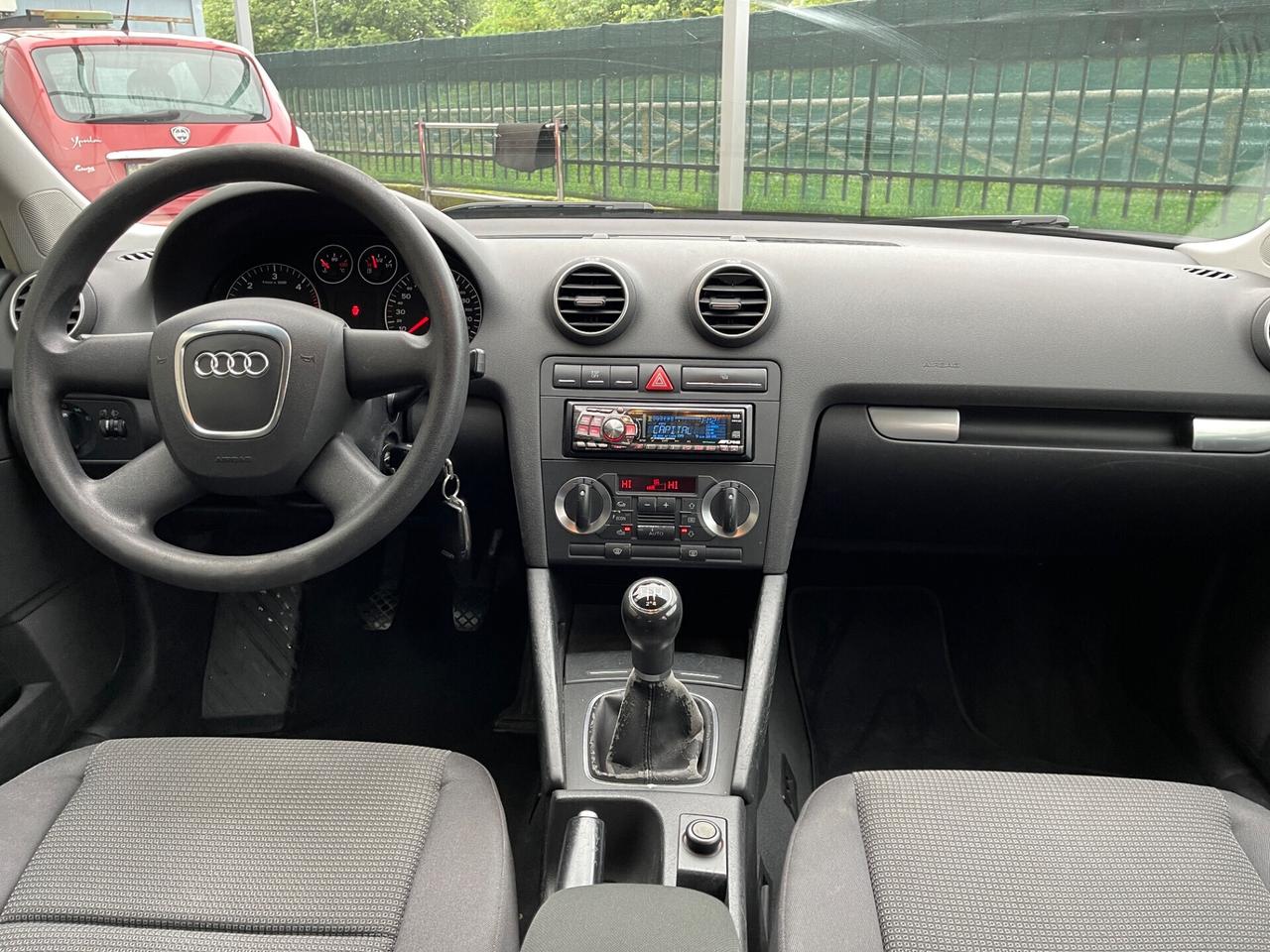 Audi A3 SPB 1.9TDI 105CV NEOPATENTATI
