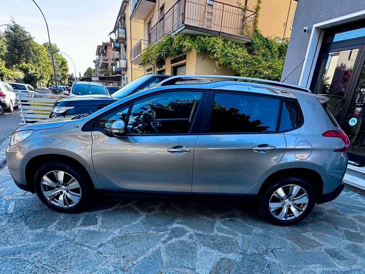 PEUGEOT 2008 1.2 VTi 82CV ALLURE NEOP km 56.000