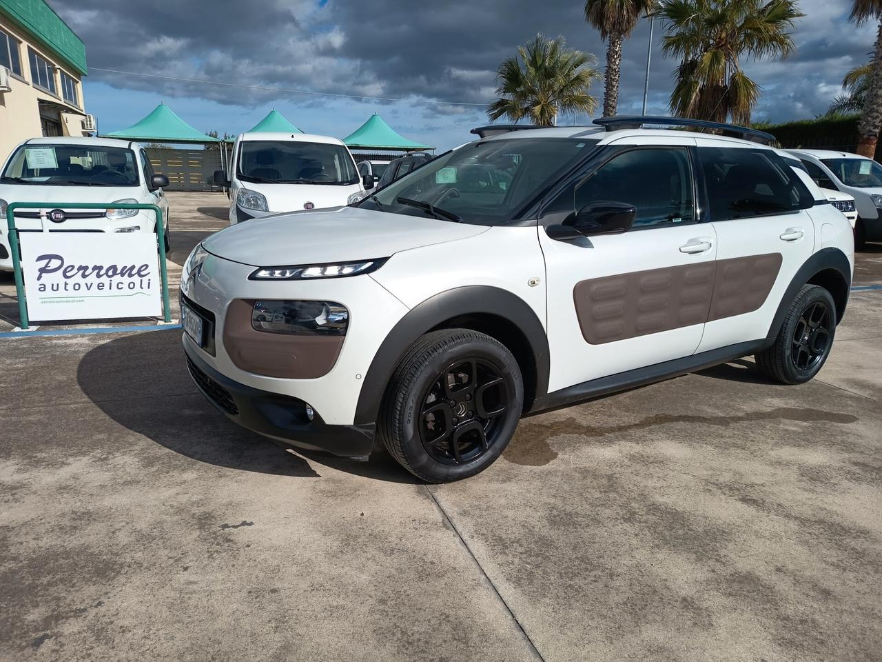 Citroen C4 Cactus BlueHDi 100 Shine